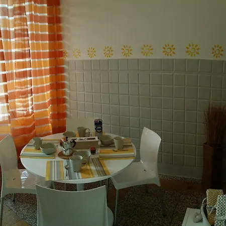 Piazza Piola Apartment Milan